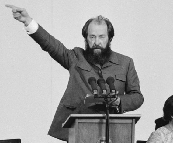 Aleksandr Solzhenitsyn delivers his speech at Harvard on 8th June 1978